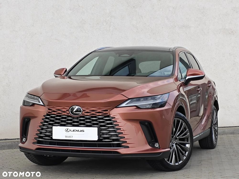 Lexus RX 450h+ Omotenashi - 2