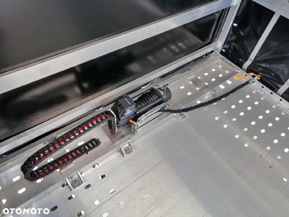 Besttrailers Silverstone - 14