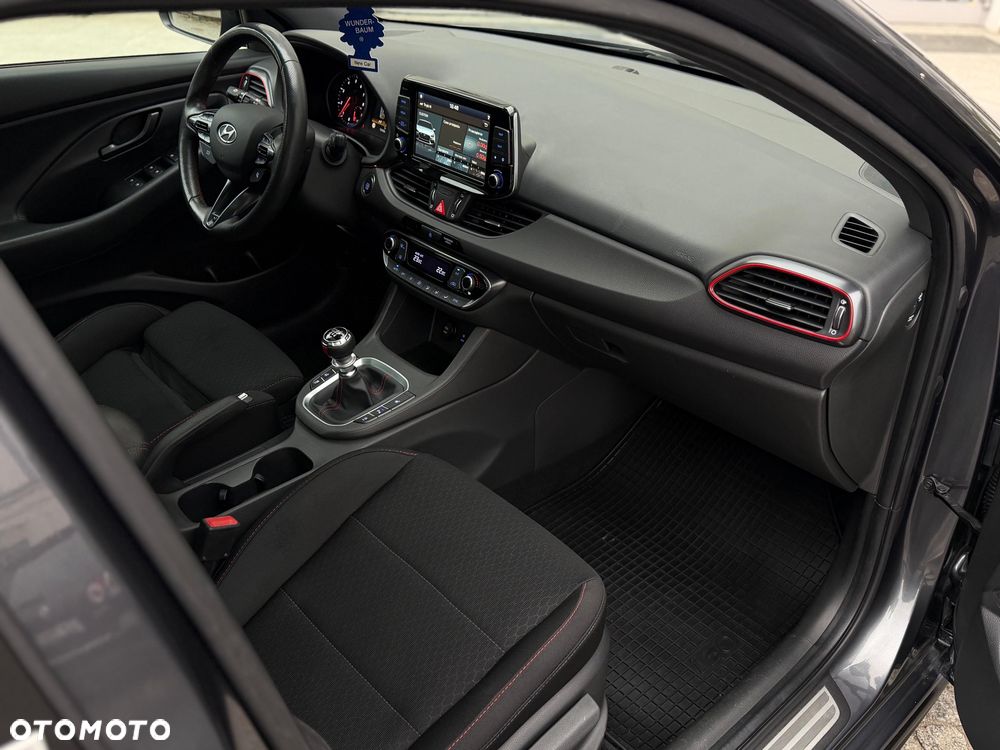 Hyundai i30 N 2.0 T-GDI Performance - 13