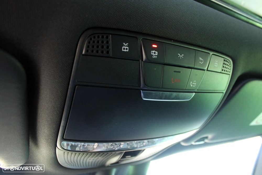 Mercedes-Benz EQC 400 4Matic - 25