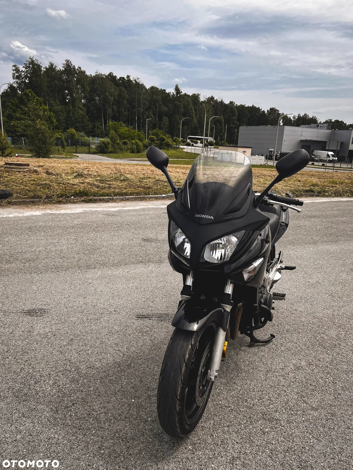 Honda CBF - 4