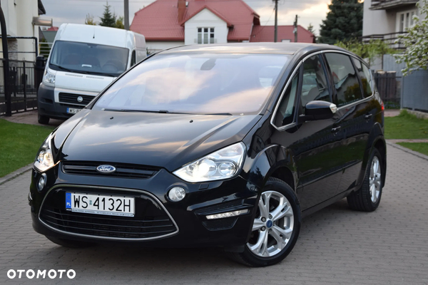 Ford S-Max 2.2 TDCi DPF Titanium