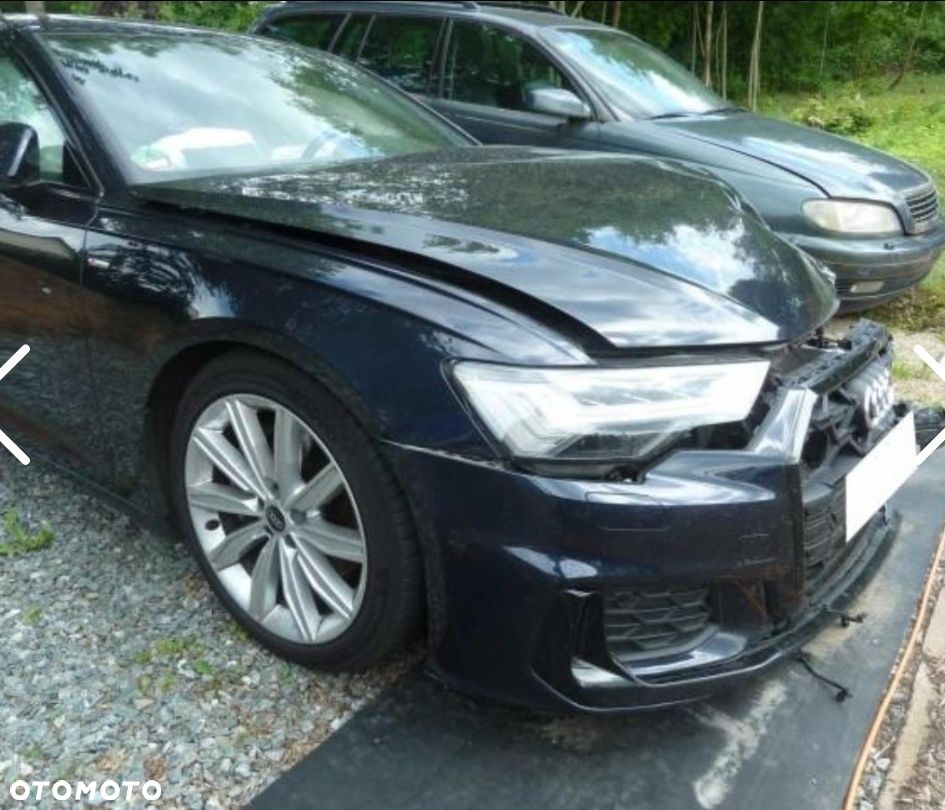 Audi A6 Avant - 1