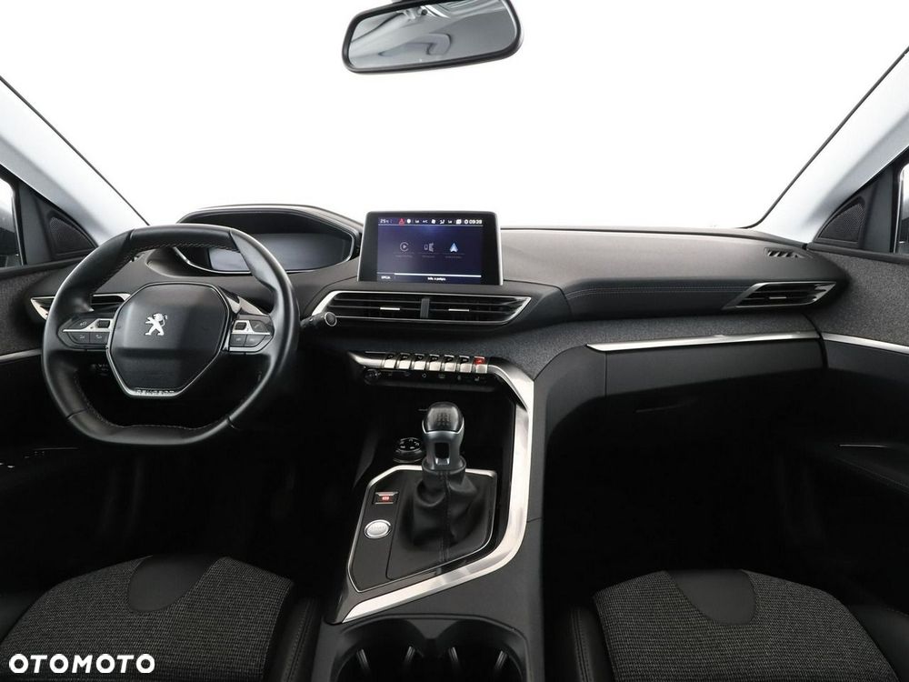 Peugeot 3008 1.2 PureTech Allure Pack S&S - 16