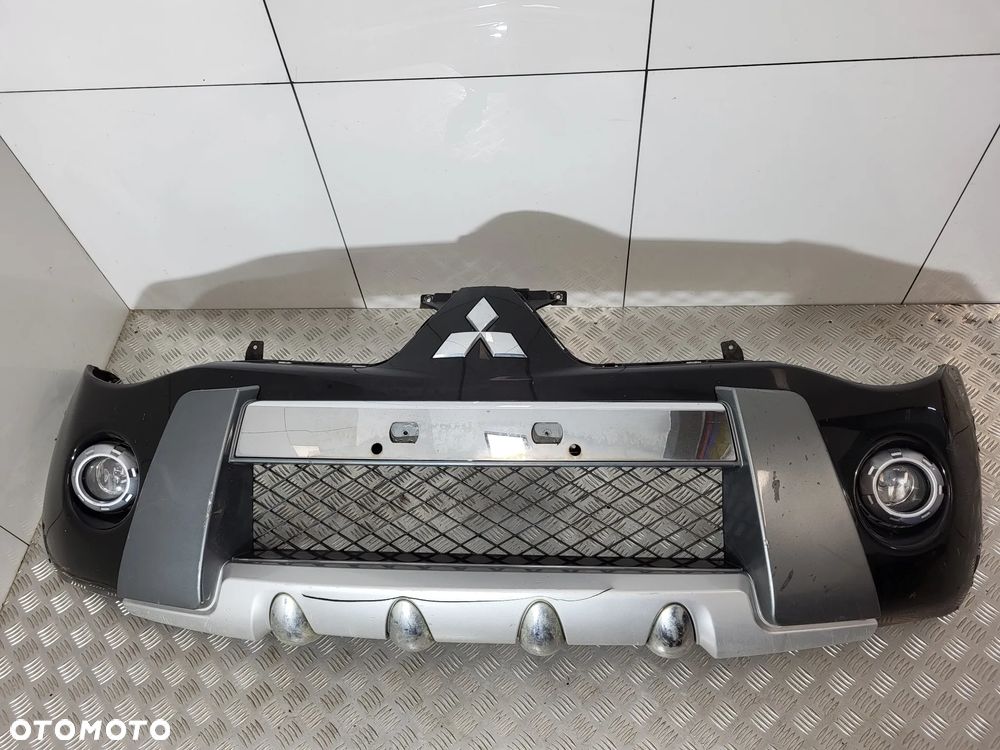 Mitsubishi L200 IV Zderzak Przód Przedni - 1