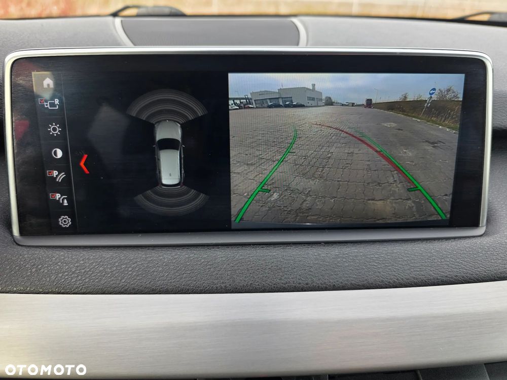 BMW X5 xDrive25d - 13