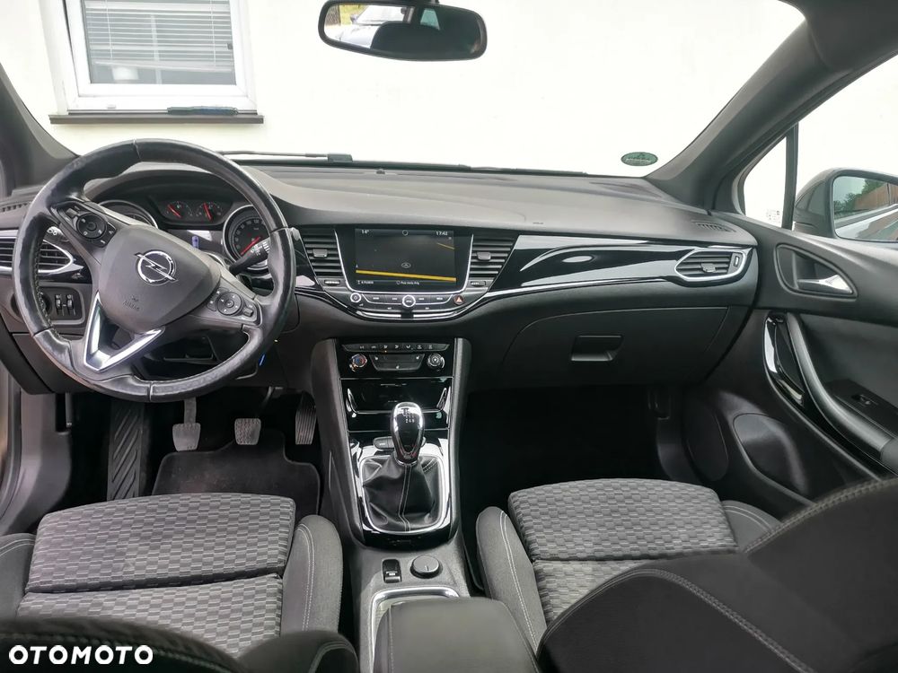 Opel Astra 1.6 D (CDTI) Start/Stop Dynamic - 5