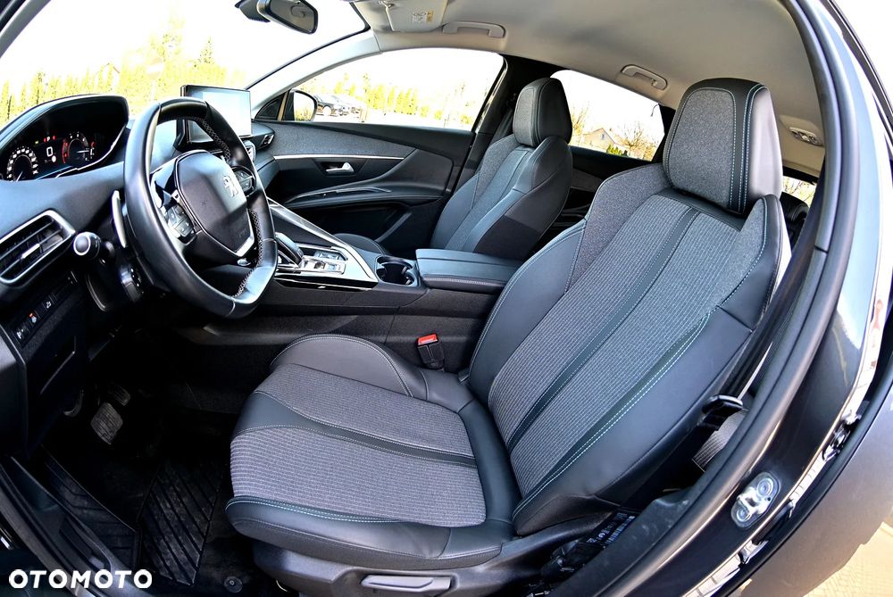 Peugeot 3008 BlueHDi 130 Stop & Start EAT8 Allure - 18