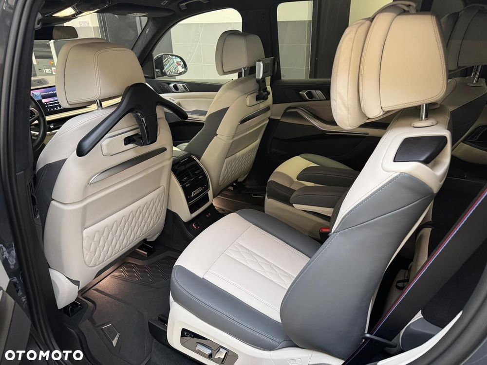 BMW X7 - 31