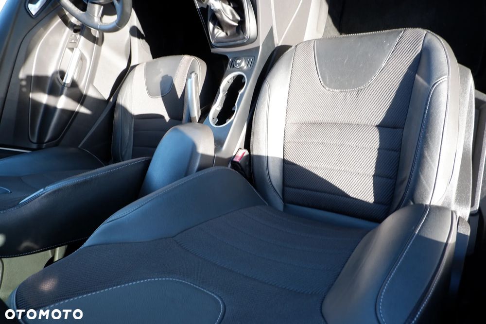 Ford Kuga 2.0 TDCi 4WD Titanium - 7