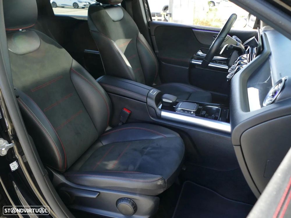 Mercedes-Benz B 250 e AMG Line - 28