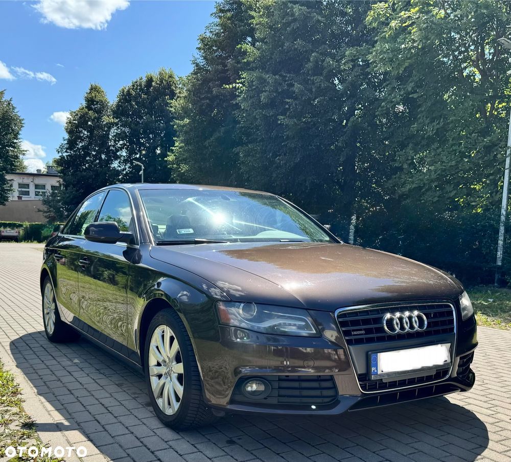Audi A4 Limousine - 2