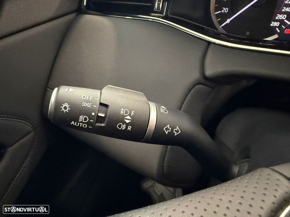 Land Rover Range Rover Evoque 1.5 P300e AWD Bronze Collection Auto - 19