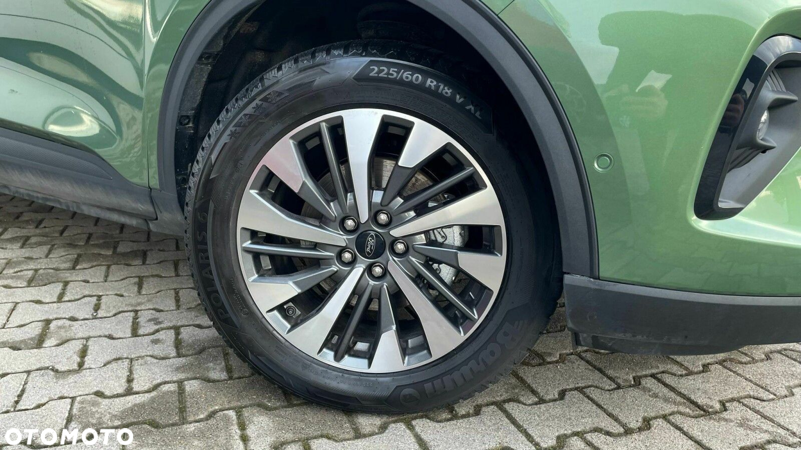 Ford Kuga - 11
