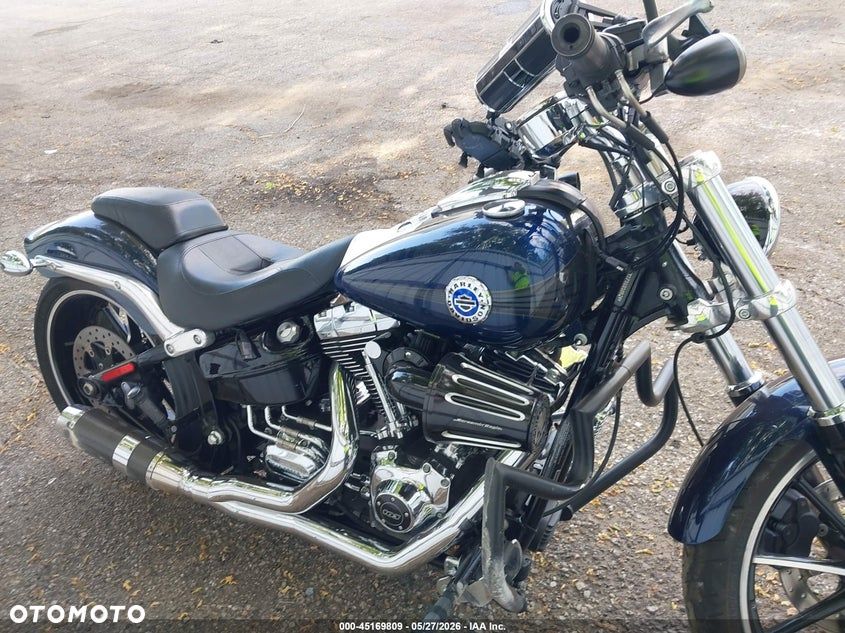 Harley-Davidson Softail Street Bob - 1