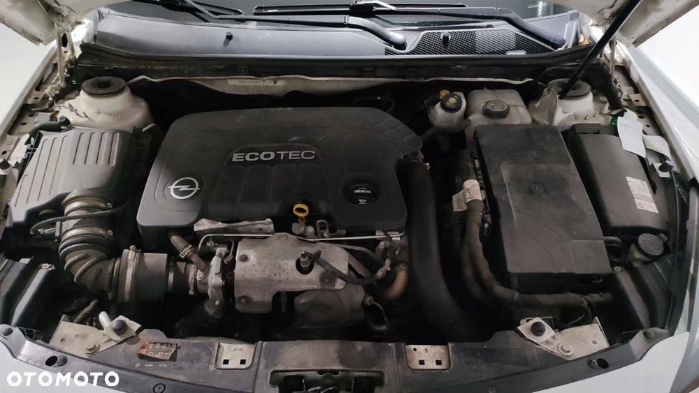 Opel Insignia - 13