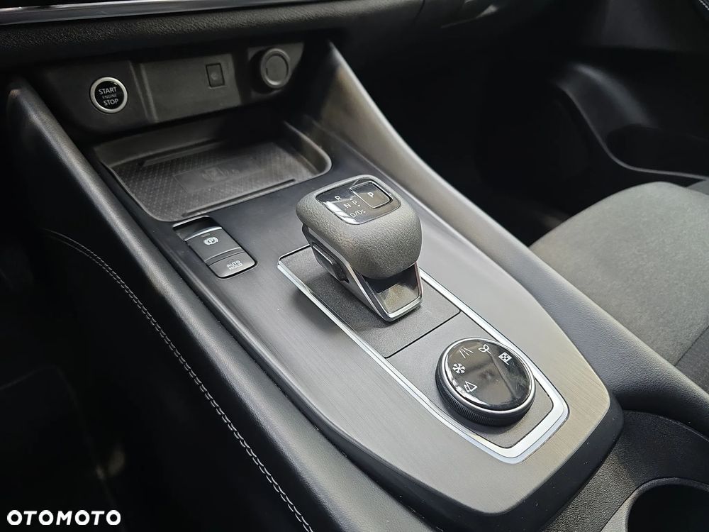 Nissan Qashqai 1.3 DIG-T MHEV 4x4 N-Connecta Xtronic - 23