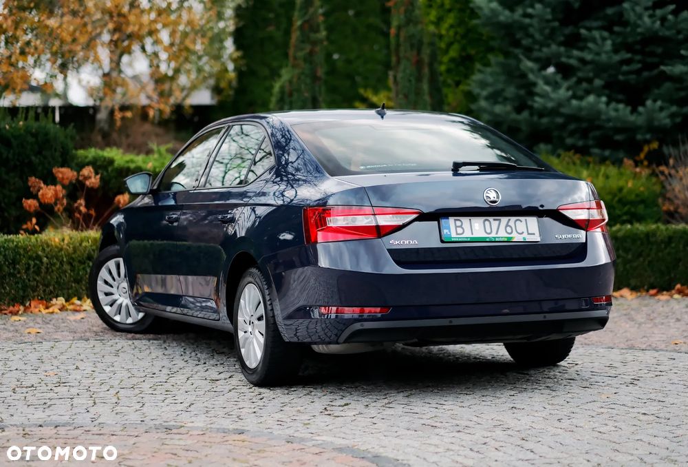 Skoda Superb 1.4 TSI ACT Ambition - 9