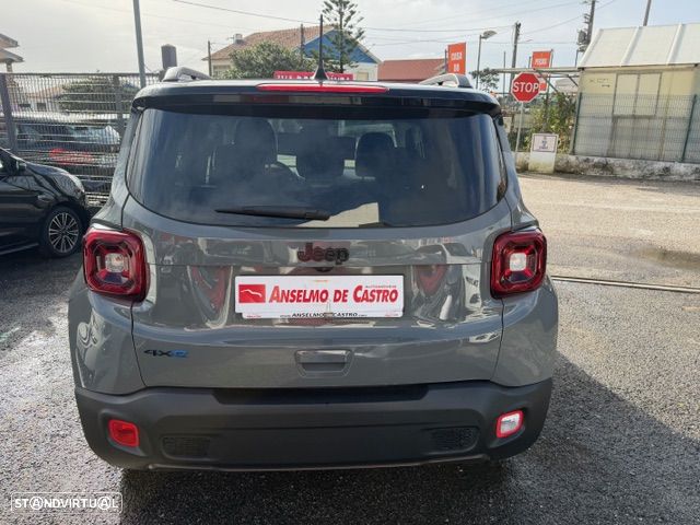 Jeep Renegade 1.3 T-GDI 4xe Auto Summit - 13