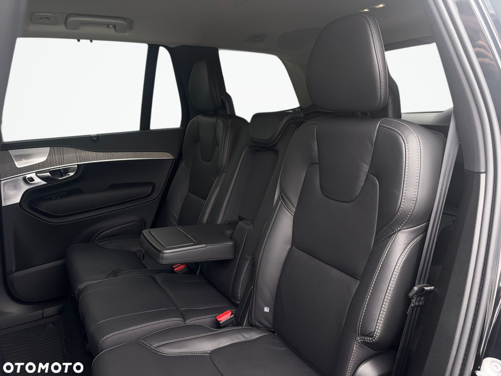 Volvo XC 90 - 16