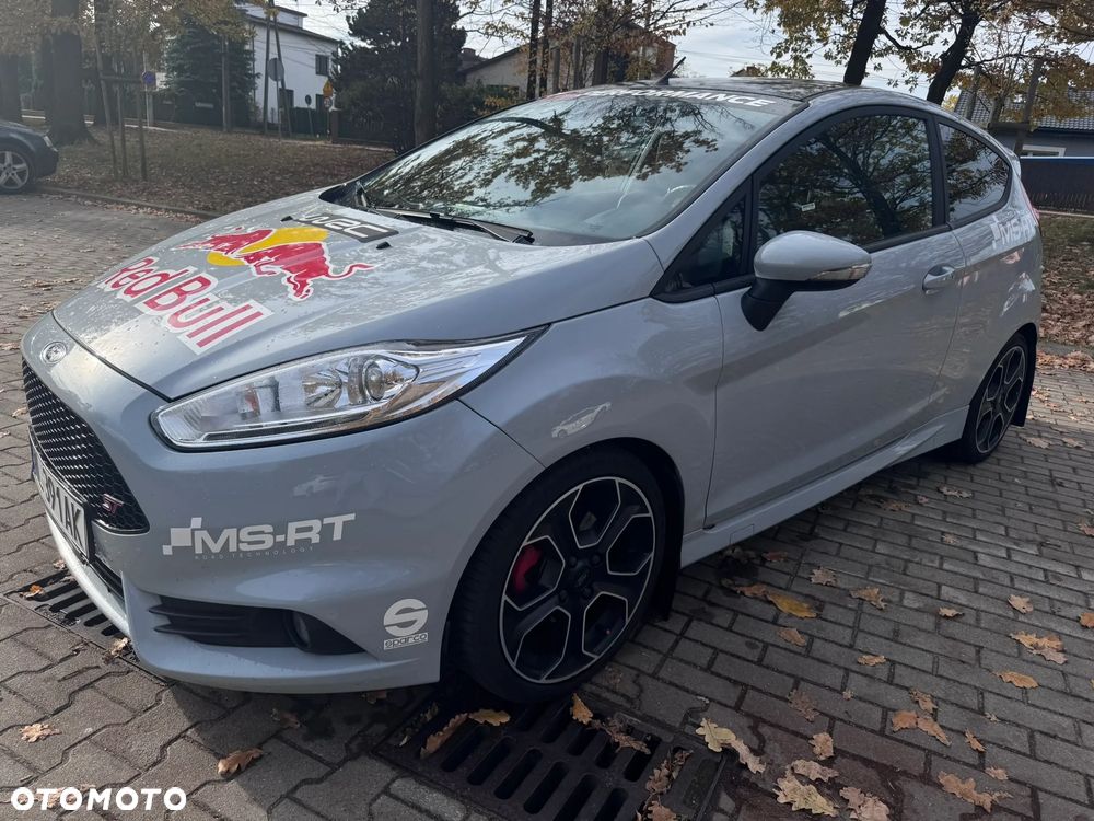 Ford Fiesta ST200 - 14