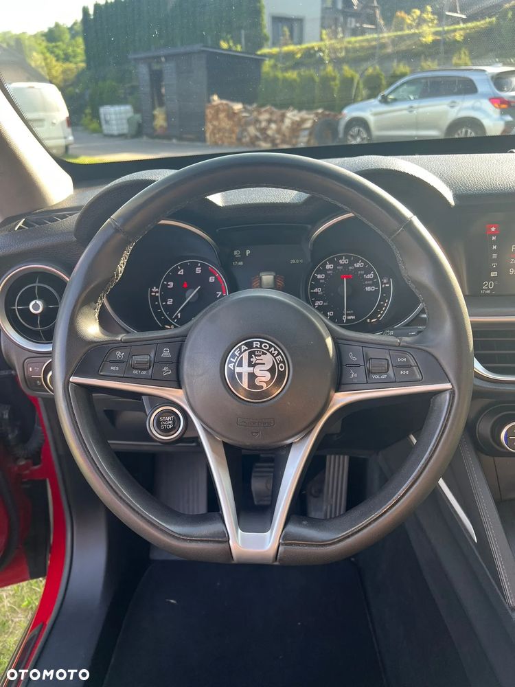 Alfa Romeo Stelvio 2.0 Turbo TI Q4 - 15