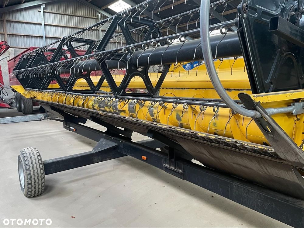 New Holland CX8060 - 11