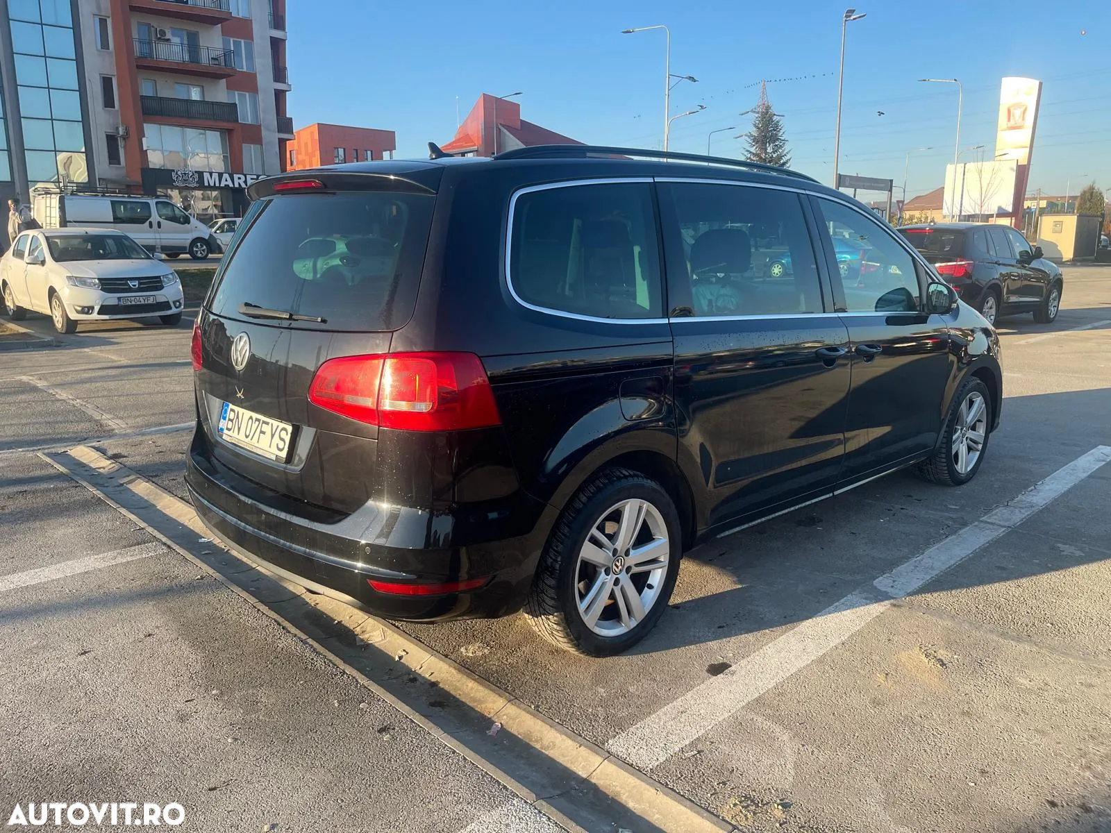 Volkswagen Sharan 2.0 TDI DSG BlueMotion Technology Highline - 5