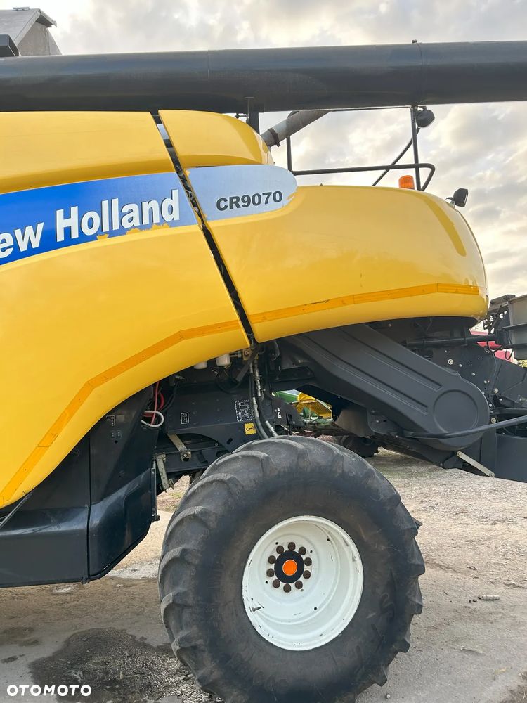 New Holland CR9070 - 6