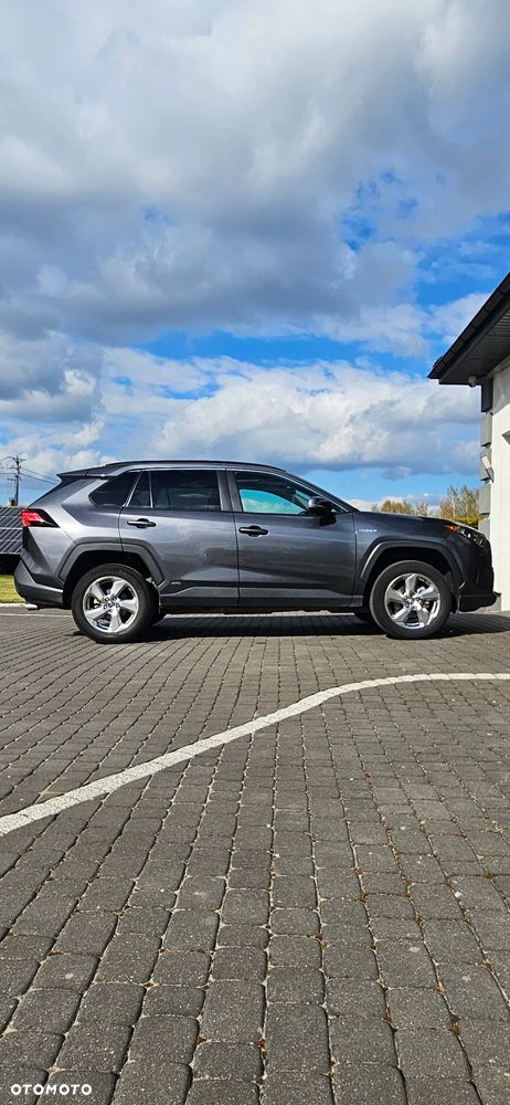 Toyota RAV4 - 5
