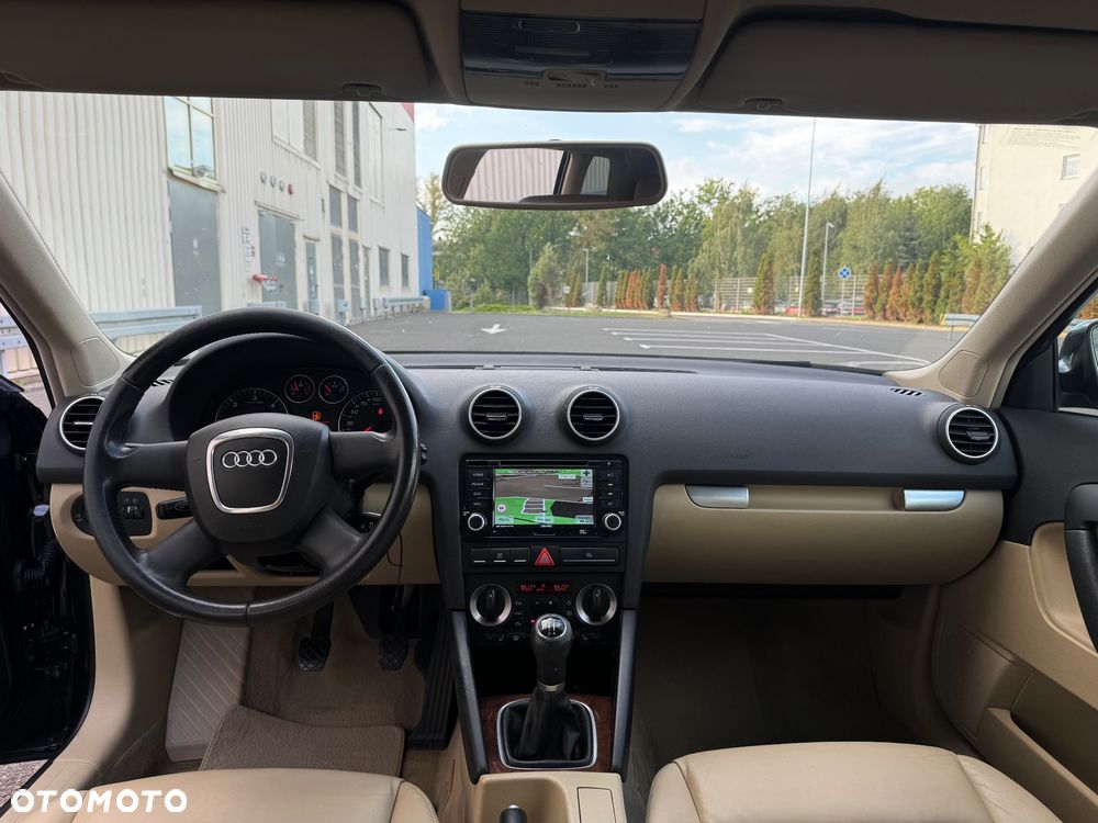Audi A3 Sportback 1.9 TDI S line Sportpaket plus - 15