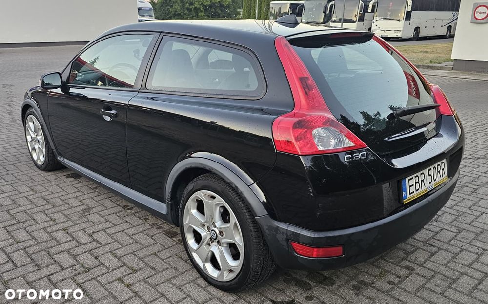 Volvo C30 1.6 - 8