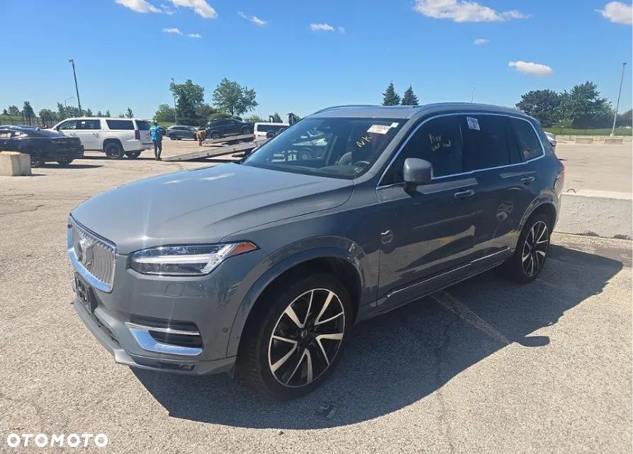 Volvo XC 90 - 2