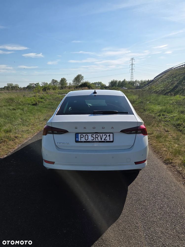 Skoda Octavia 1.5 TSI ACT Ambition - 6