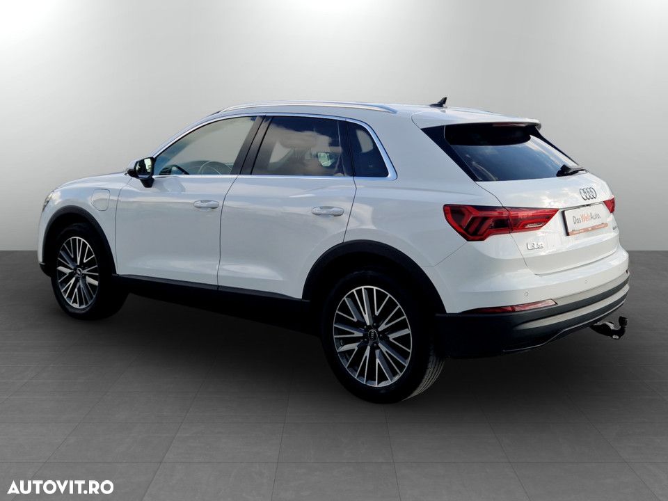 Audi Q3 45 TFSIe S tronic - 3