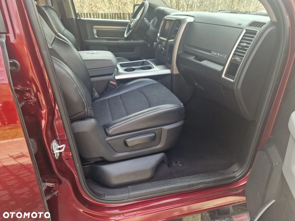 RAM 1500 5.7 Crew Cab Laramie - 37