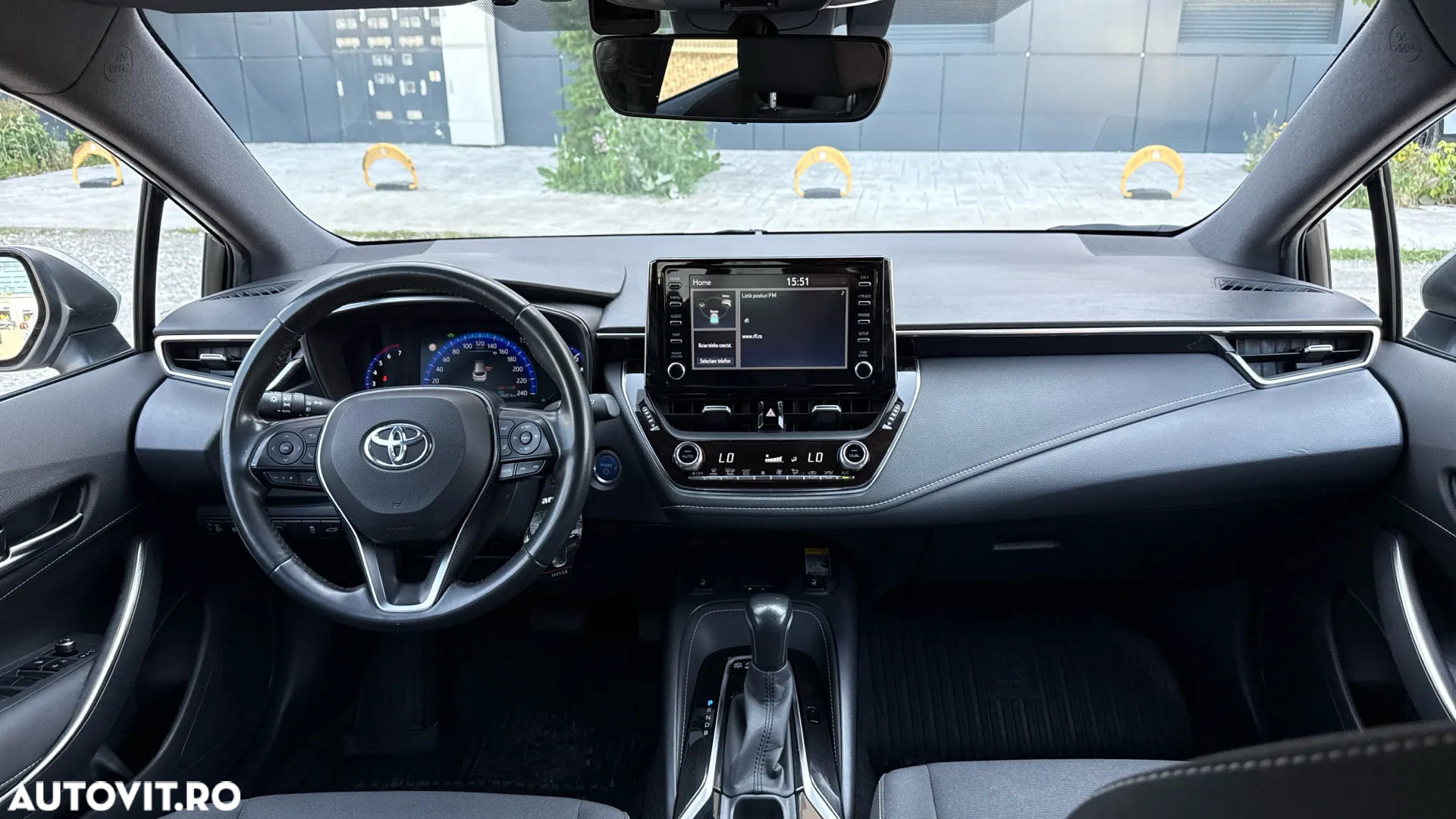Toyota Corolla 1.8 HSD TS Dynamic - 26