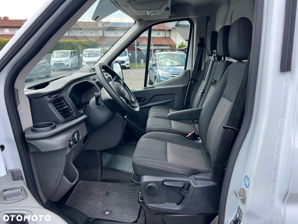 Ford Transit - 23
