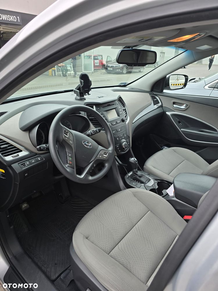 Hyundai Santa Fe - 5
