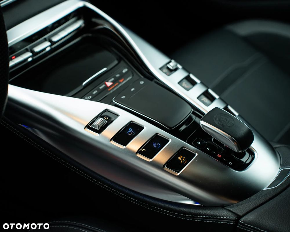 Mercedes-Benz AMG GT 43 4-Matic+ - 25