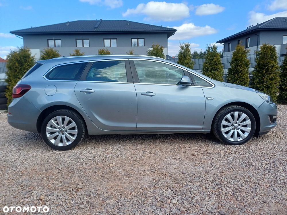 Opel Astra 1.4 Turbo Cosmo - 5