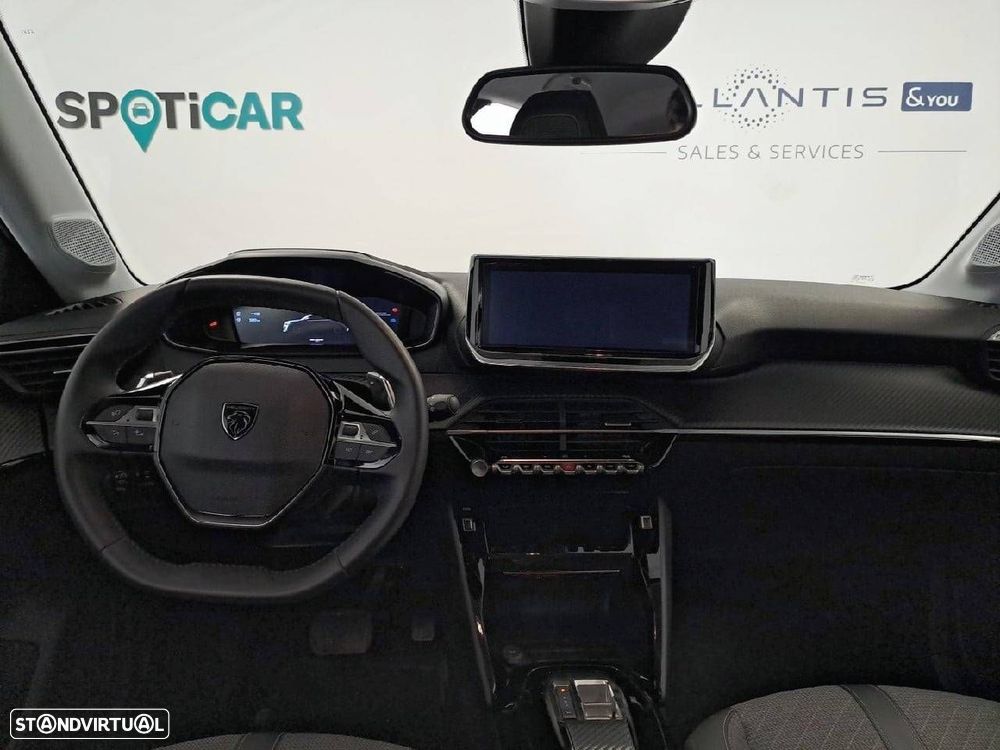Peugeot 208 1.2 PureTech Allure EAT8 - 8