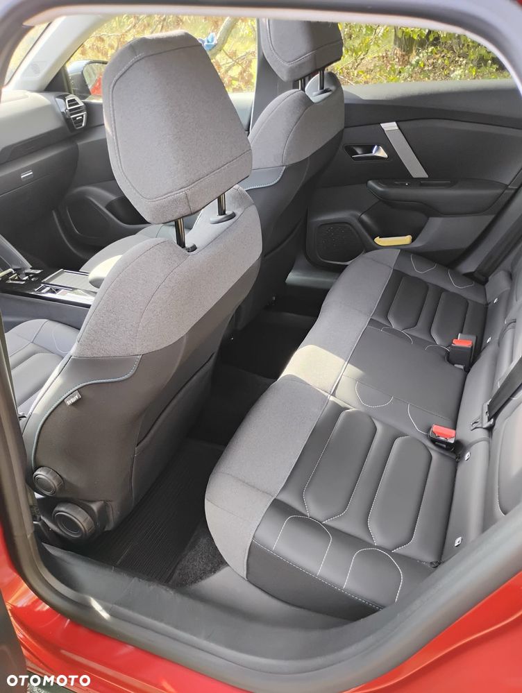 Citroën C4 1.2 PureTech Max S&S EAT8 - 19