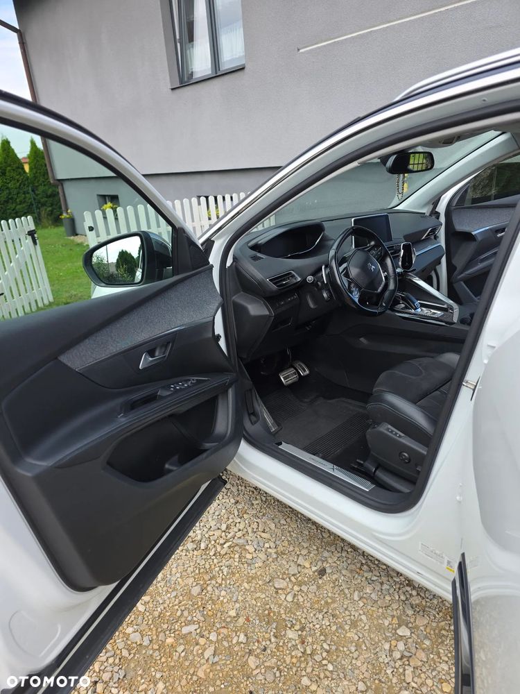 Peugeot 5008 1.6 THP Crossway S&S EAT6 - 17