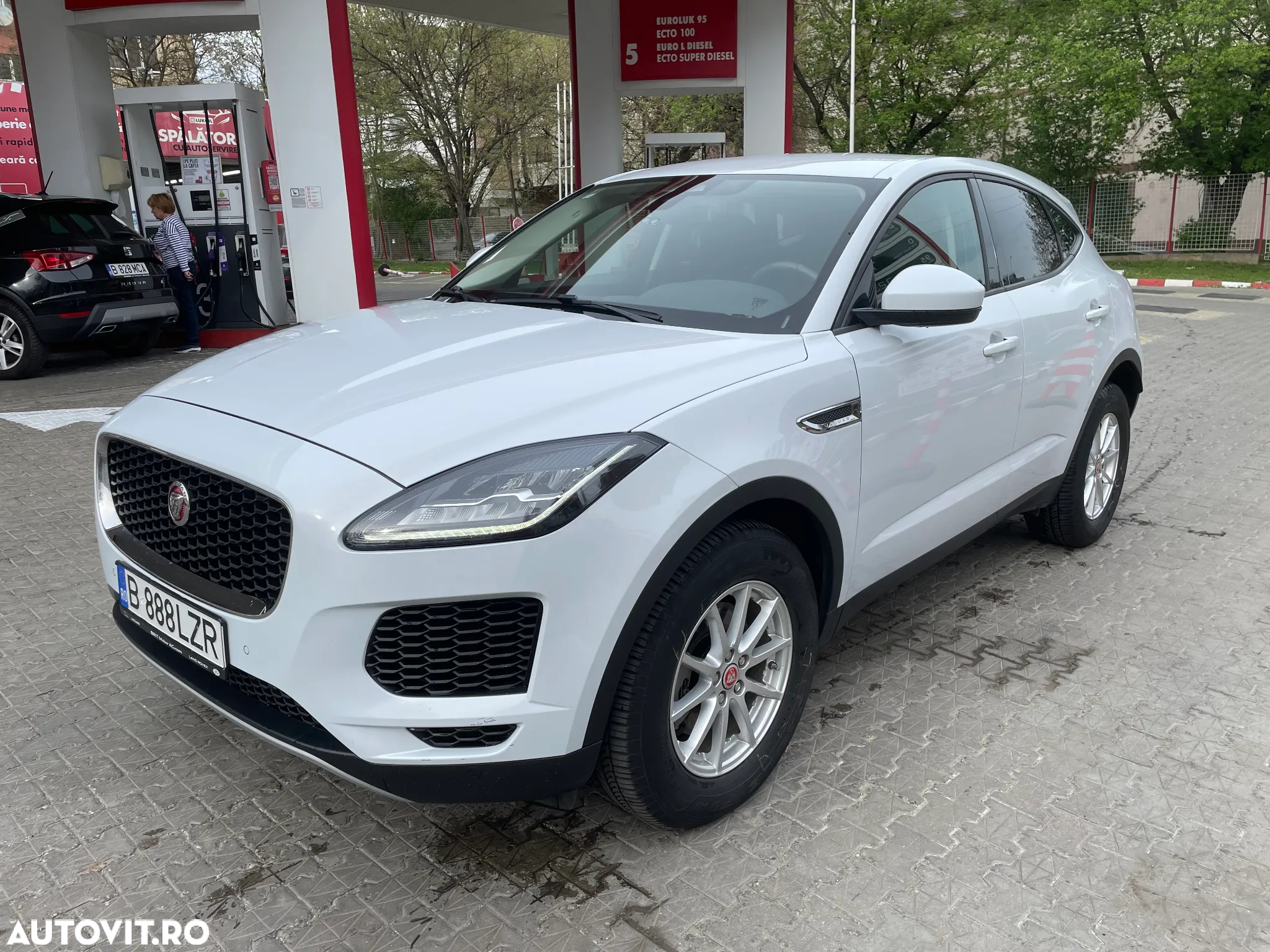 Jaguar E-Pace D180 AWD S - 2