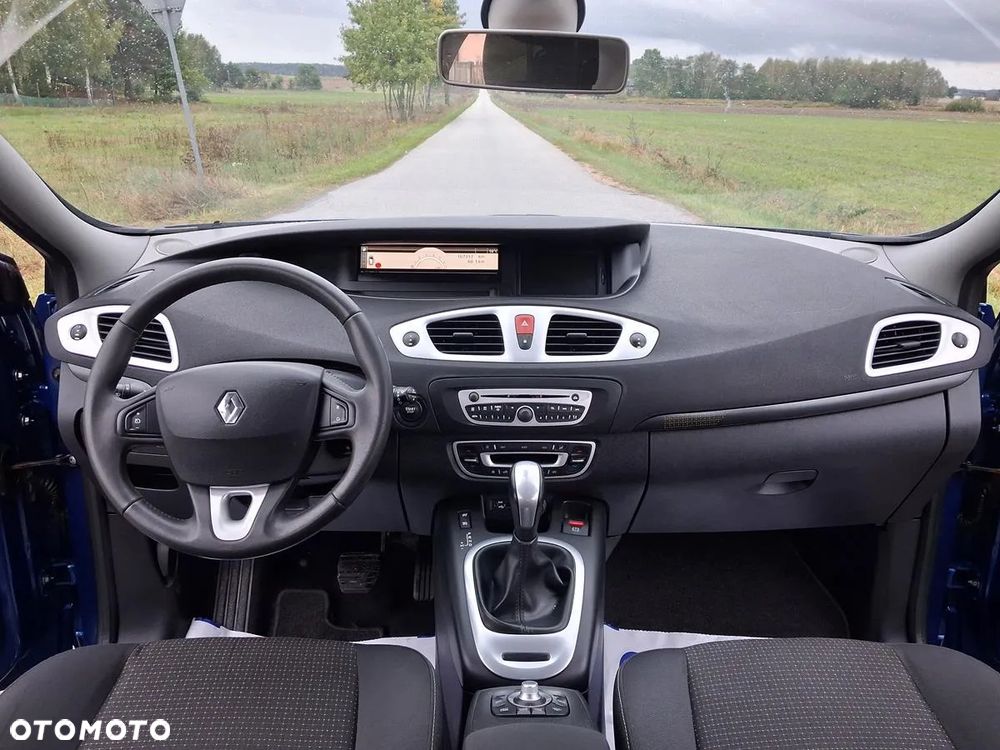 Renault Scenic 2.0 16V 140 CVT Luxe - 21