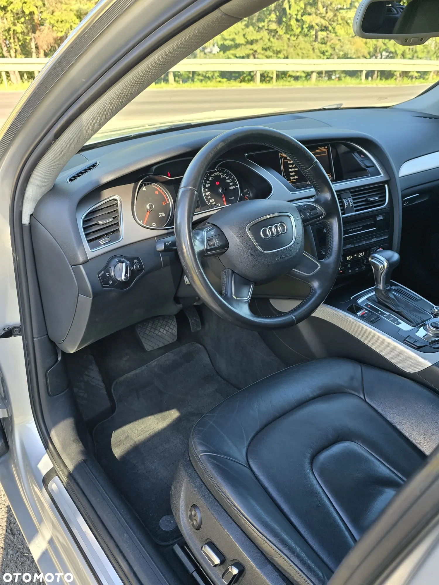Audi A4 Avant 2.0 TDI DPF multitronic Ambiente - 9