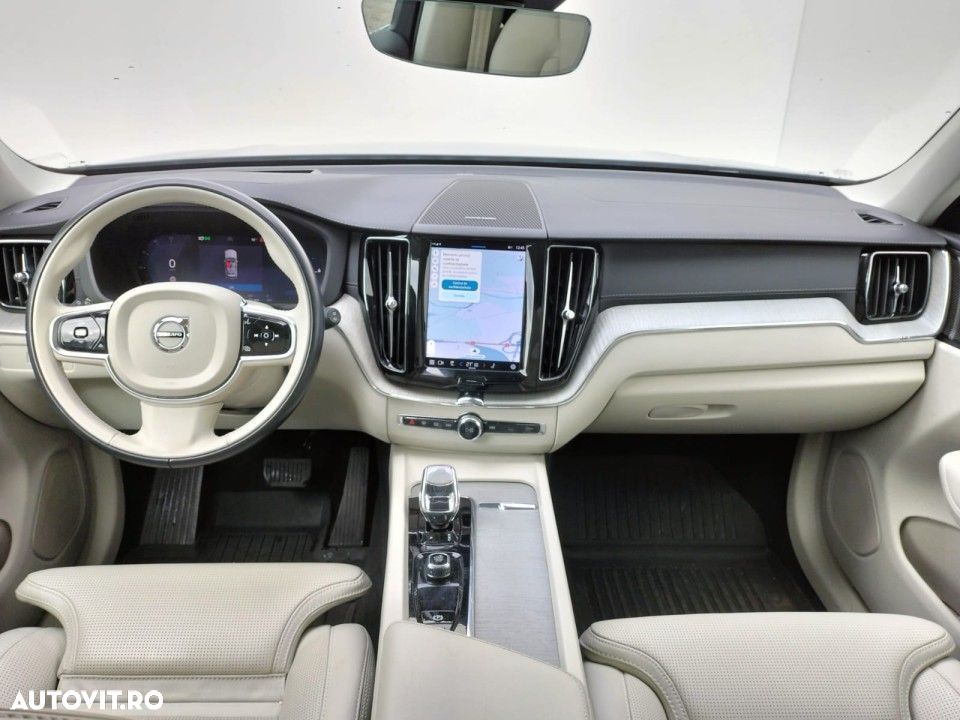 Volvo XC 60 - 4