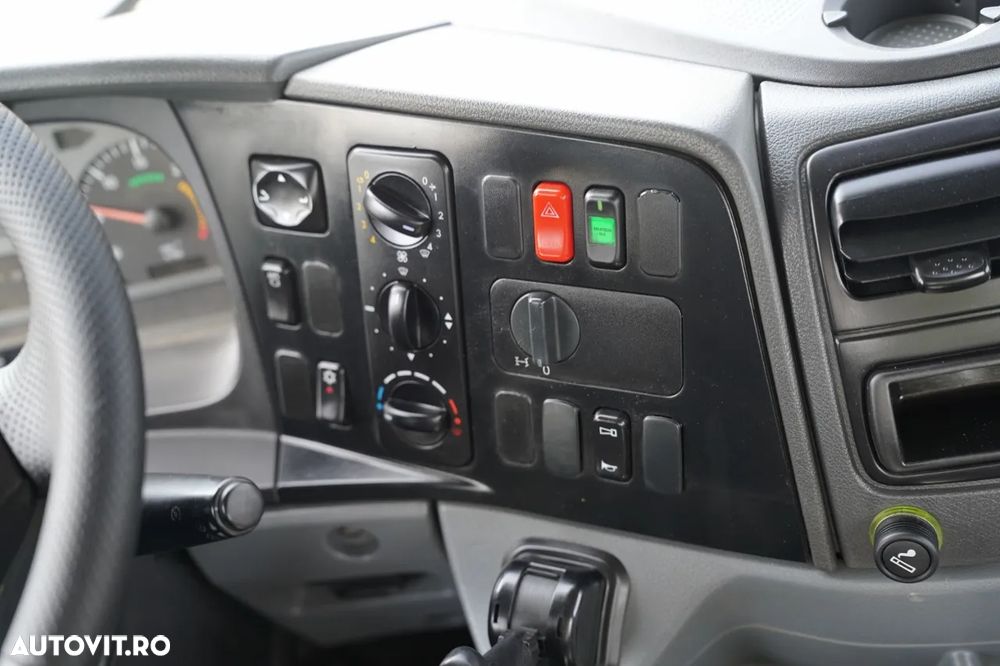 Mercedes-Benz AXOR 1833 / 4x2 / BASCULATOR 3 LATE + HDS HIAB 122 / HYDROBRA / MANUAL / - 32