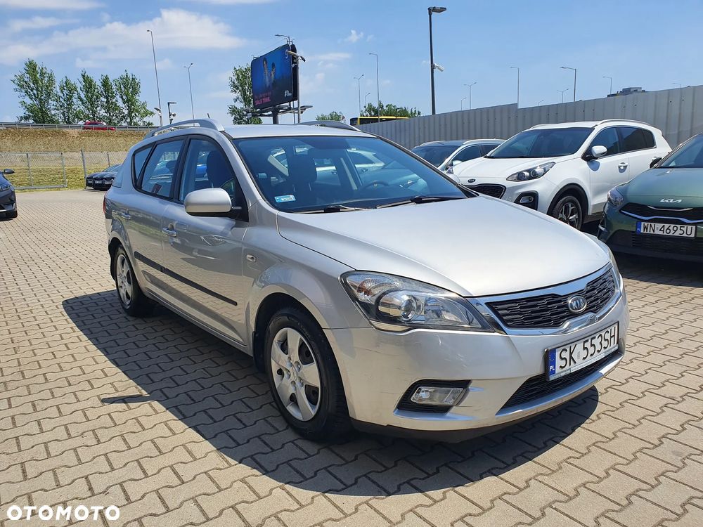 Kia Ceed 1.6 M - 8